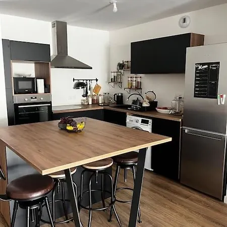 Lady Lafe Kaz Appartement *